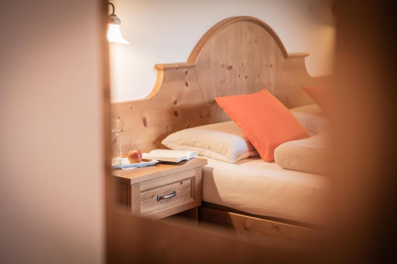 Les Gomines Bb***** Bed & Breakfast San Vigilio Di Marebbe Exterior photo