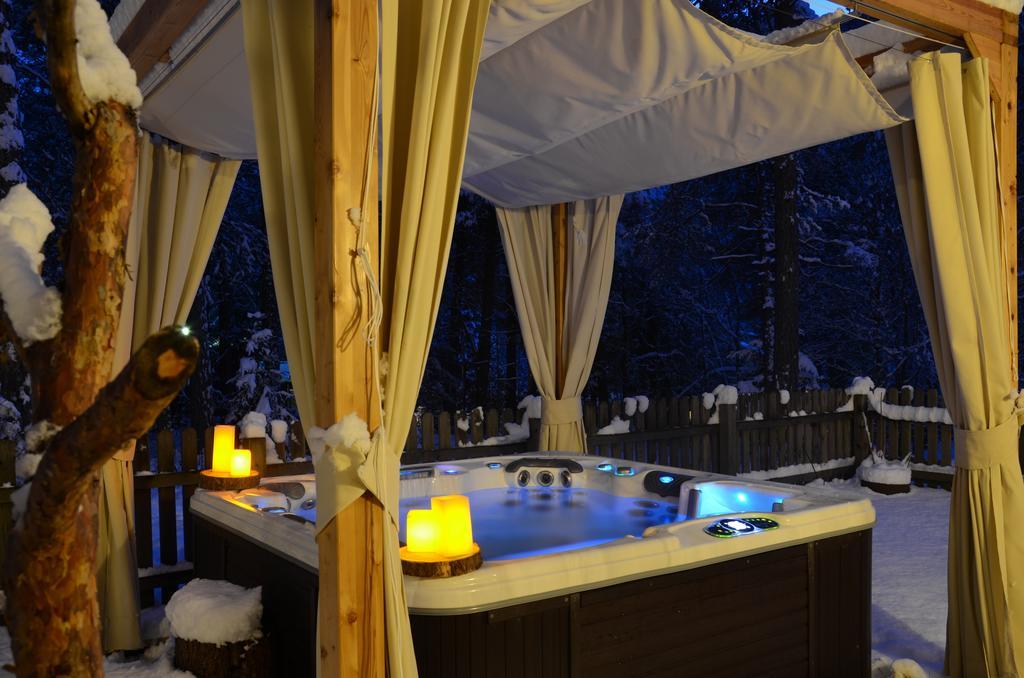 Les Gomines Bb***** Bed & Breakfast San Vigilio Di Marebbe Exterior photo