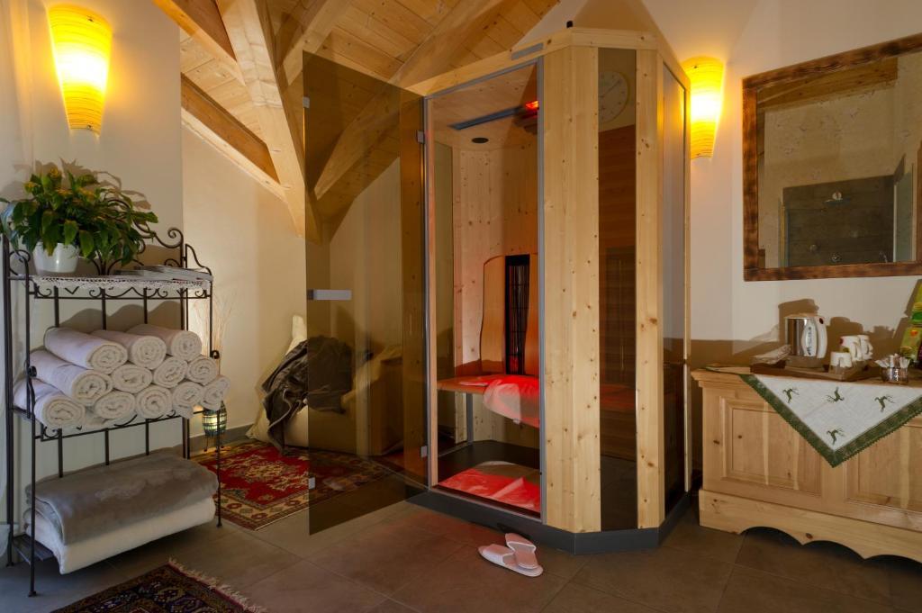 Les Gomines Bb***** Bed & Breakfast San Vigilio Di Marebbe Exterior photo
